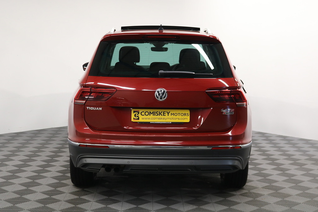 Volkswagen Tiguan Tdi Sel HS17EDO Red #5