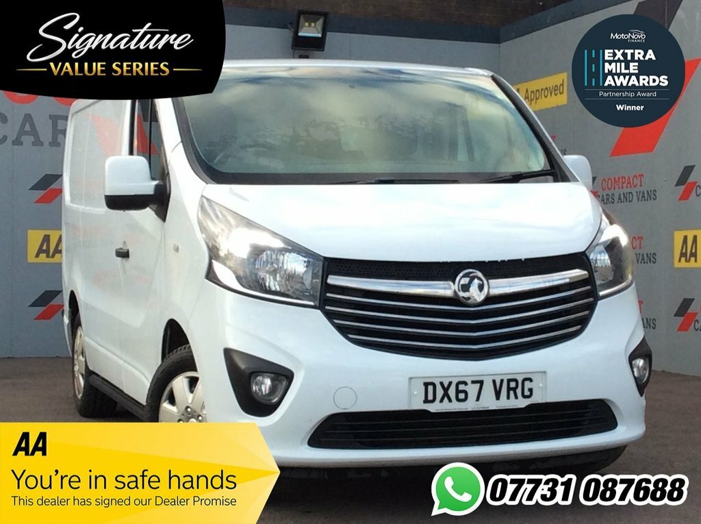 Vauxhall Vivaro Mpv White