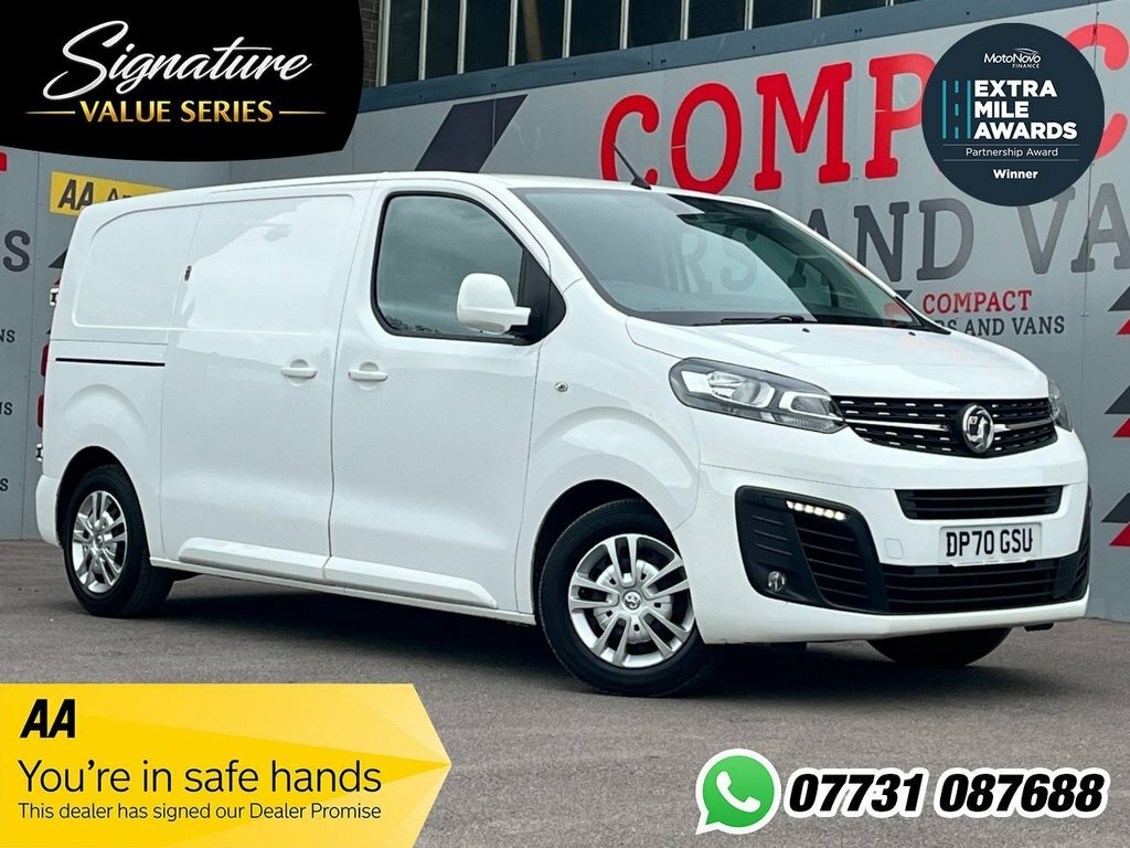 Vauxhall Vivaro 1.5L Sportive White