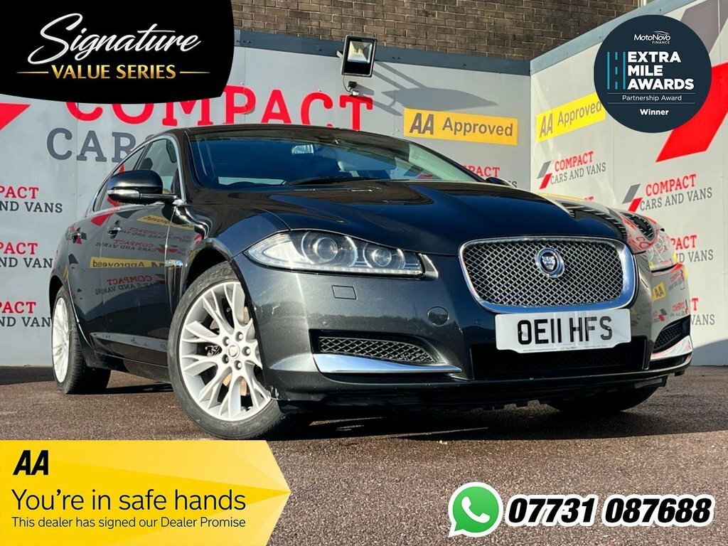Jaguar XF 2.2L Luxury Grey