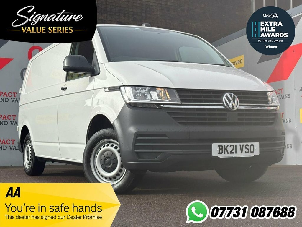 Volkswagen Transporter 2L Startline White