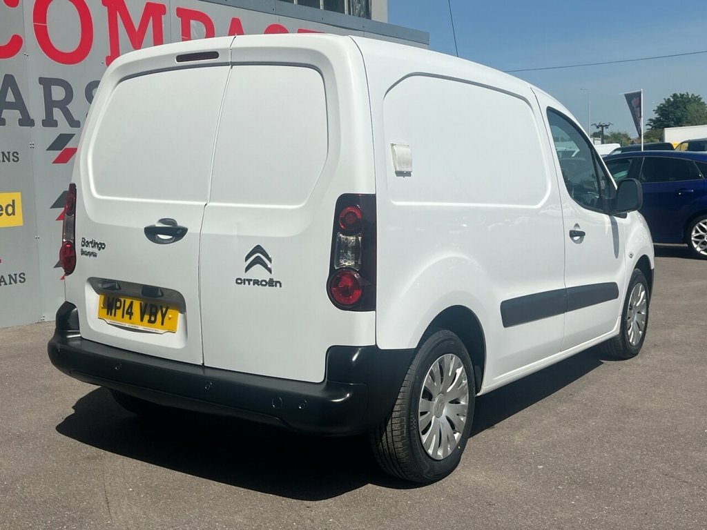Citroen Berlingo 1.6L Enterprise WP14VBY White #5