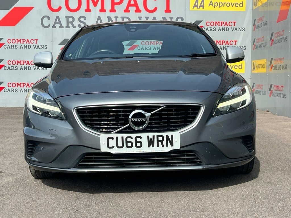 Volvo V40 2L R-design CU66WRN Grey #3