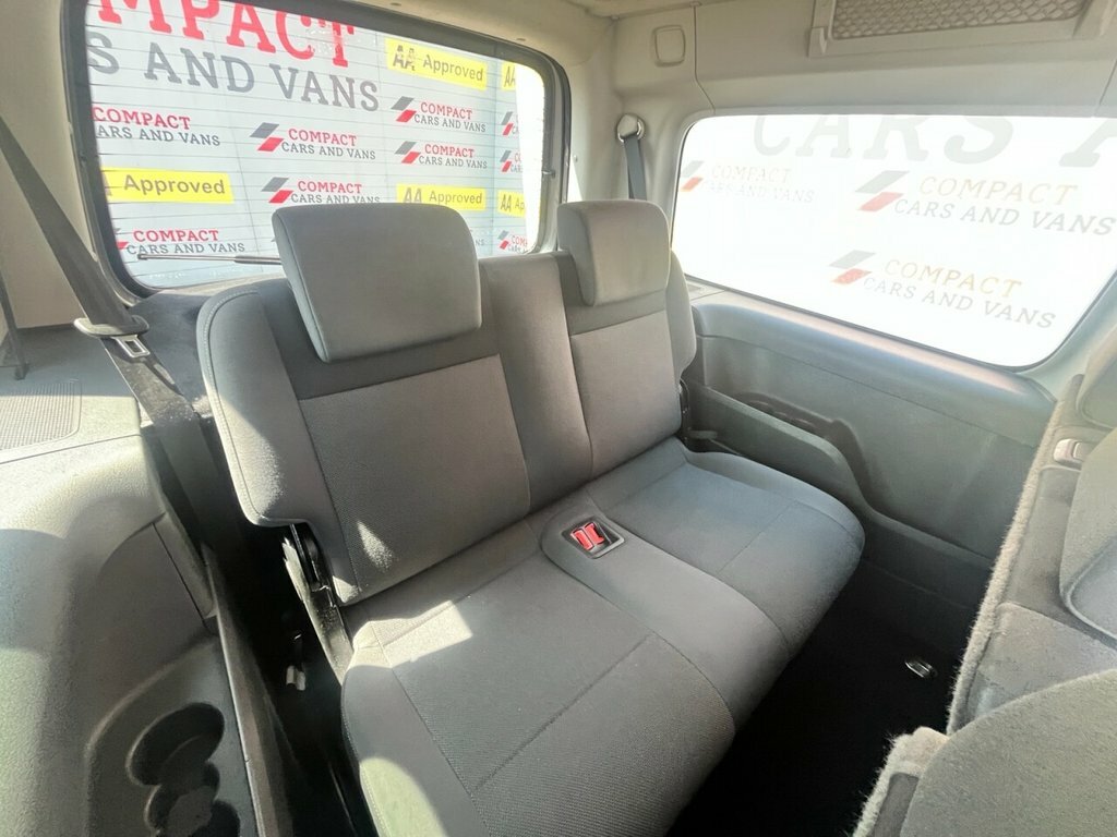 Volkswagen Caddy Maxi Life 1.6L Null Black #11