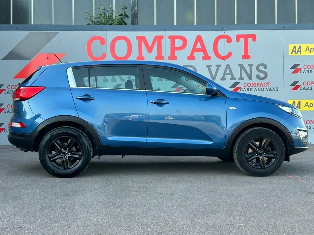 Kia Sportage Suv YN14ZDA Blue #4