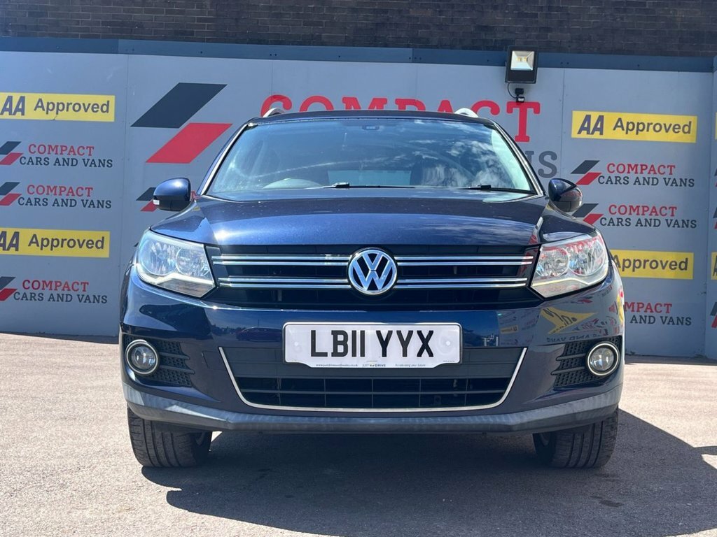 Volkswagen Tiguan 2L Sport Blue #3