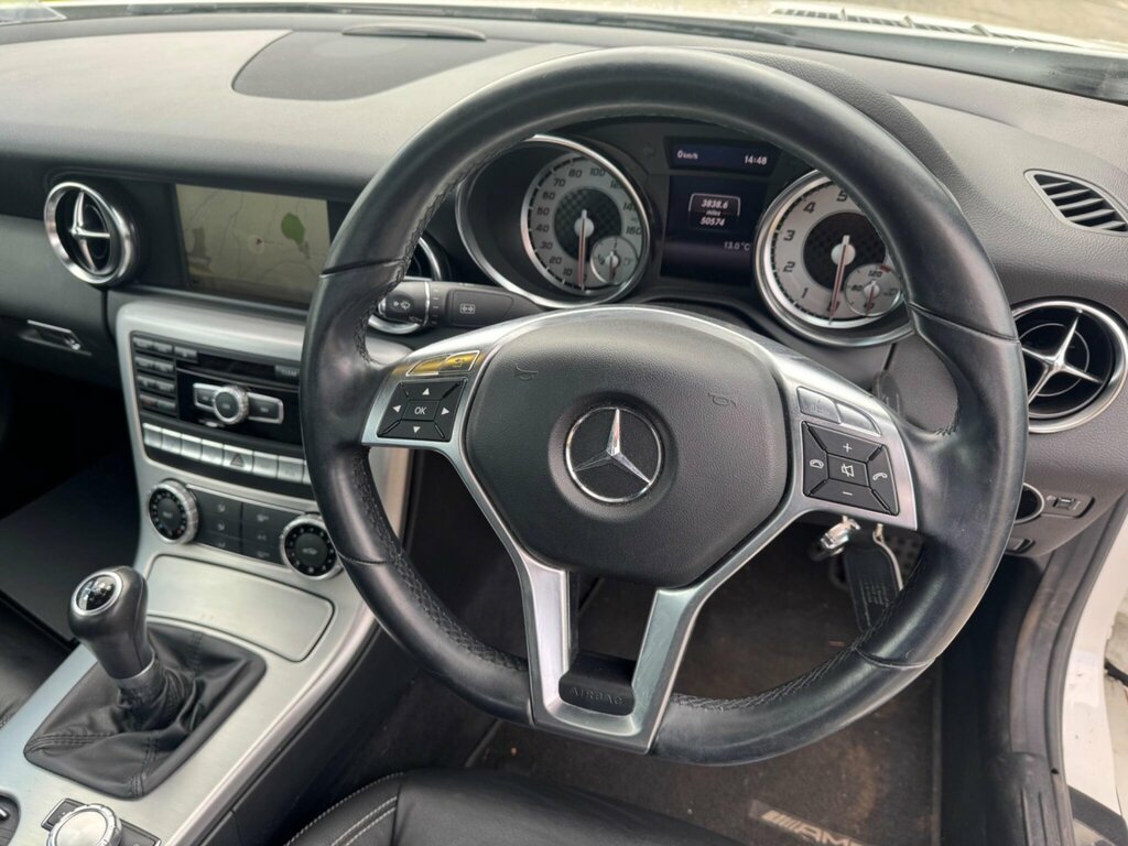 Mercedes-Benz SLK 1.8 Slk250 Amg Sport Euro 5 Ss White #4