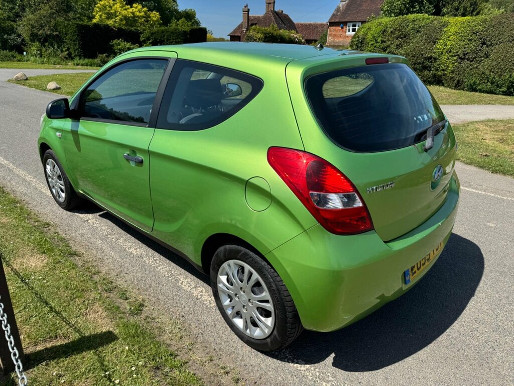 Hyundai I20 1.2 Classic Blue #4