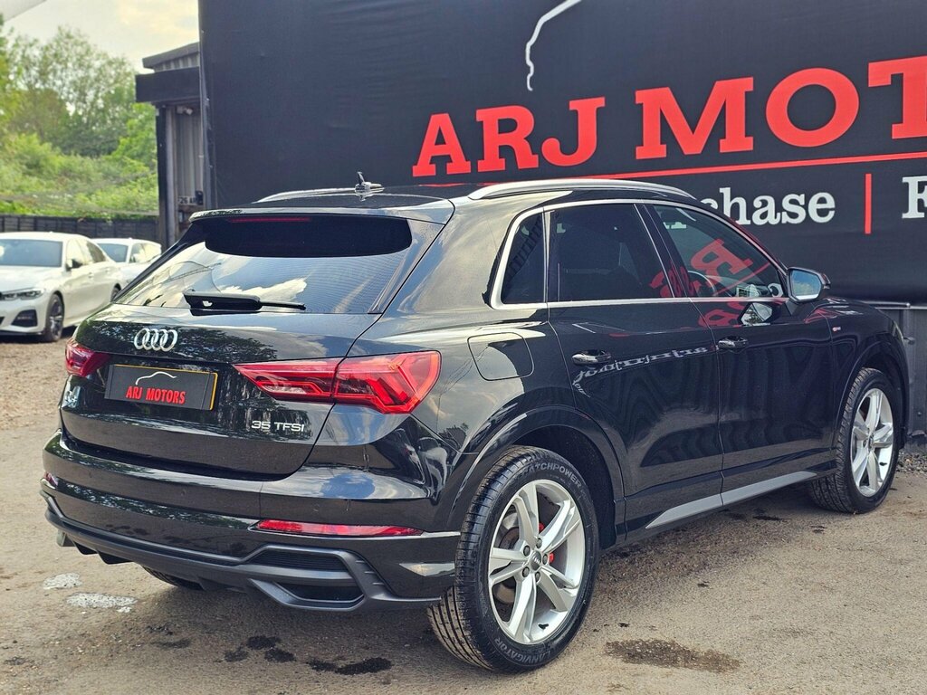 Audi Q3 1.5 Tfsi Cod 35 S Line S Tronic Euro 6 Ss LR19LVS Black #5