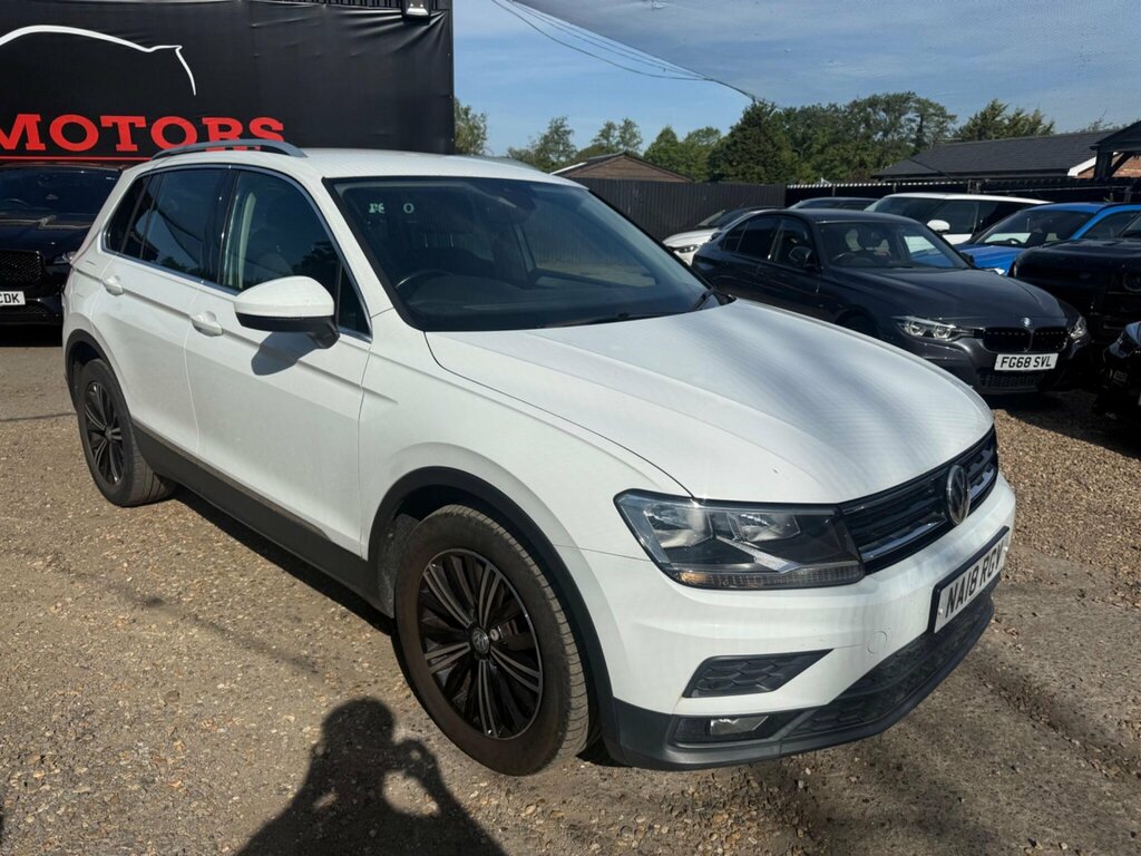 Volkswagen Tiguan 1.4 Tsi Se Navigation Euro 6 Ss NA18RGV White #3