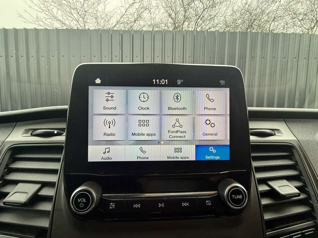 Ford Transit Custom 2.0 Transit 350 Trend Ecoblue HN71VCA White #2