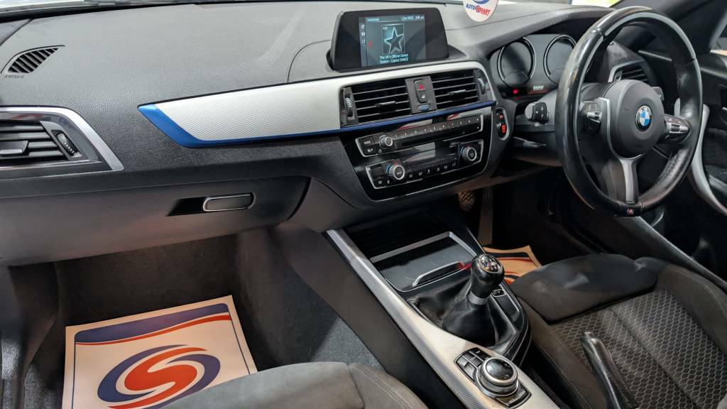 BMW 1 Series Hatchback 118I 1.5 M Sport White #3