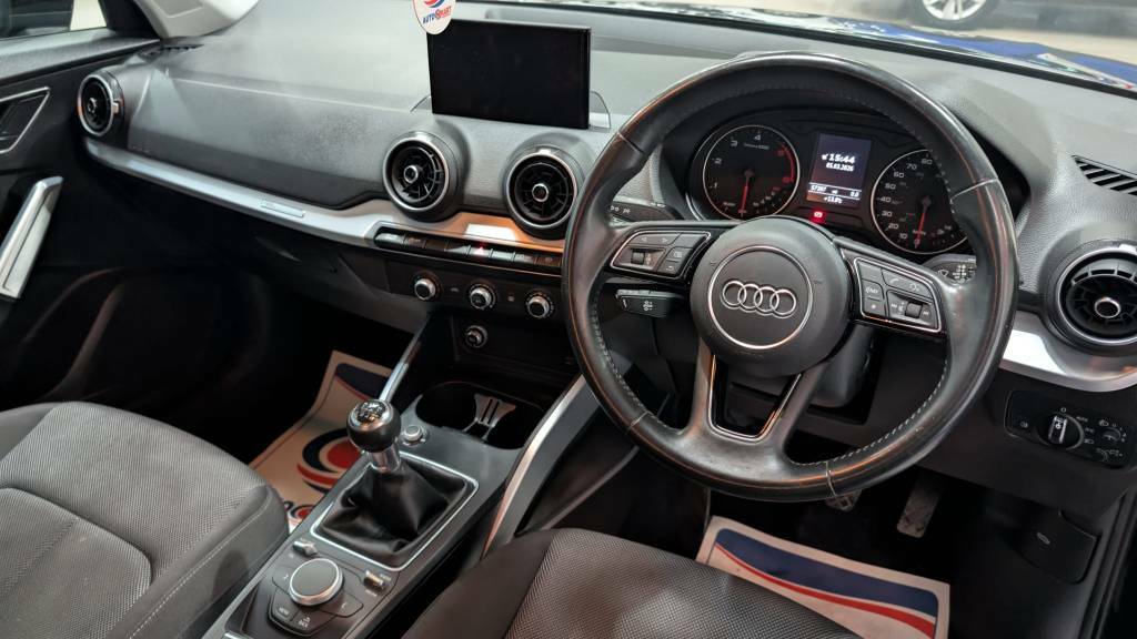 Audi Q2 Estate 30 Tdi Sport Black #4