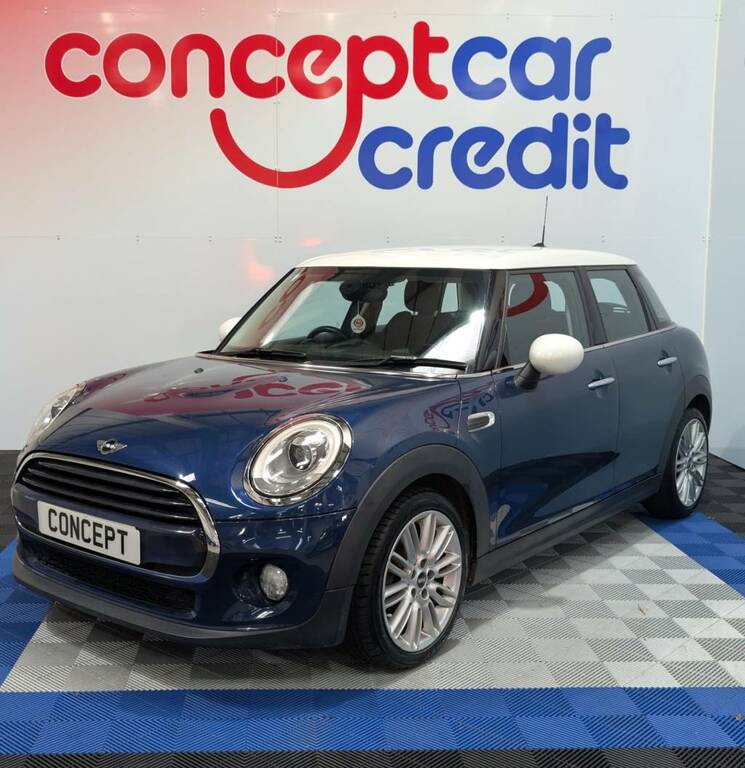 Mini Hatch 1.5 Cooper Blue