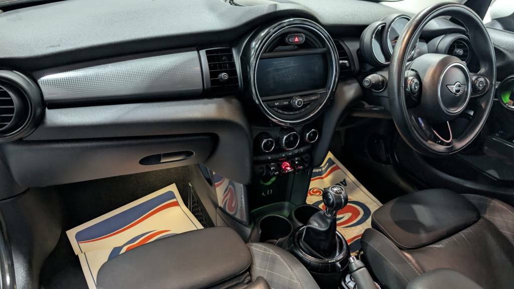 Mini Hatch 1.5 Cooper Blue #4