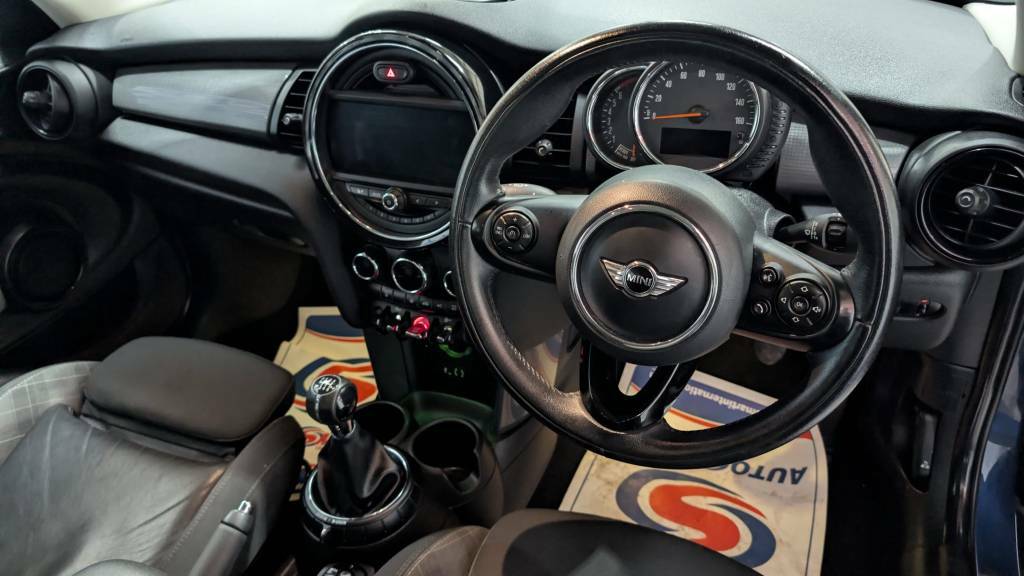 Mini Hatch 1.5 Cooper Blue #3
