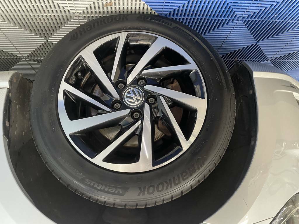 Volkswagen Golf Hatchback 1.6 Tdi Match Edition  Silver #5
