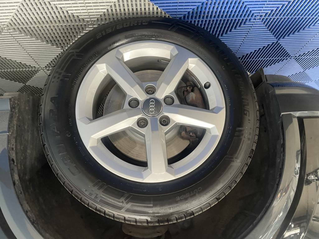 Audi Q2 Estate 1.0 Tfsi Se Black #5