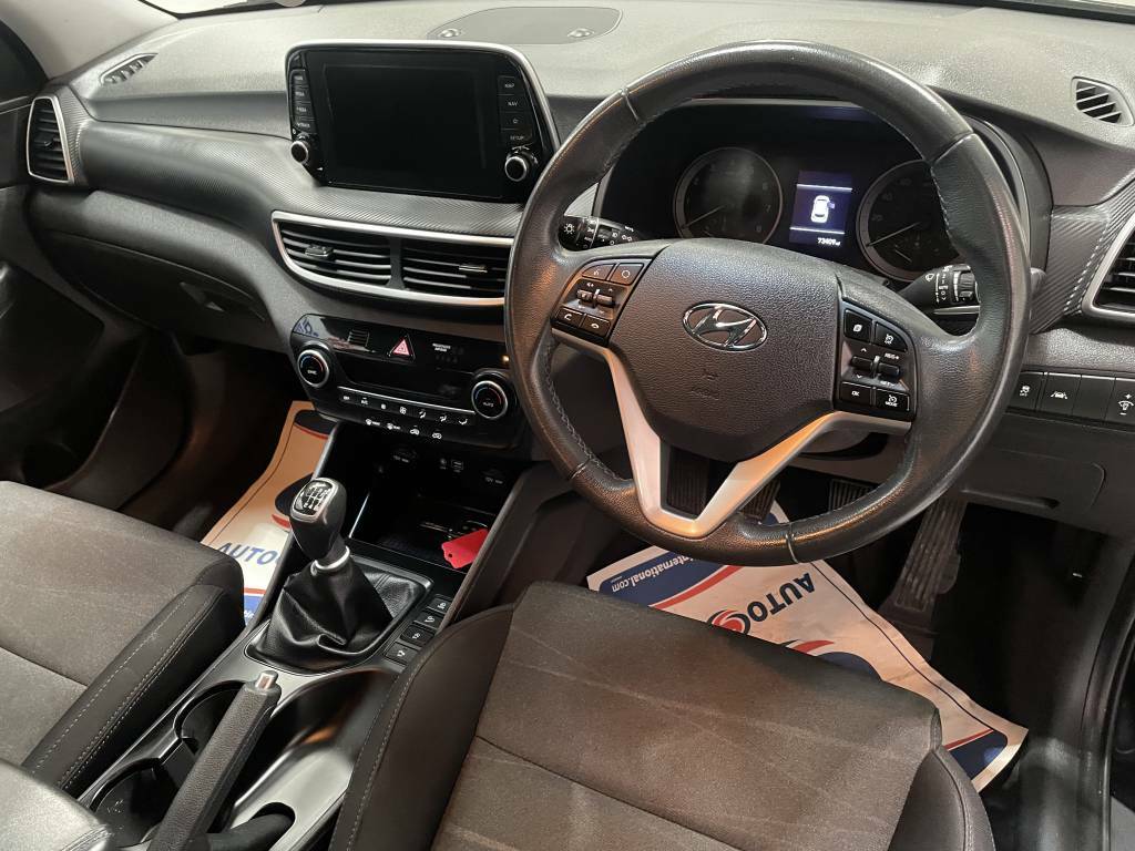 Hyundai Tucson Estate 1.6 Gdi Se Nav Black #3