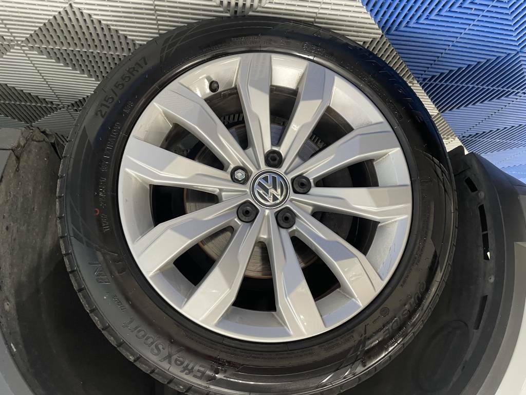 Volkswagen T-Roc Hatchback 1.6 Tdi Se White #5