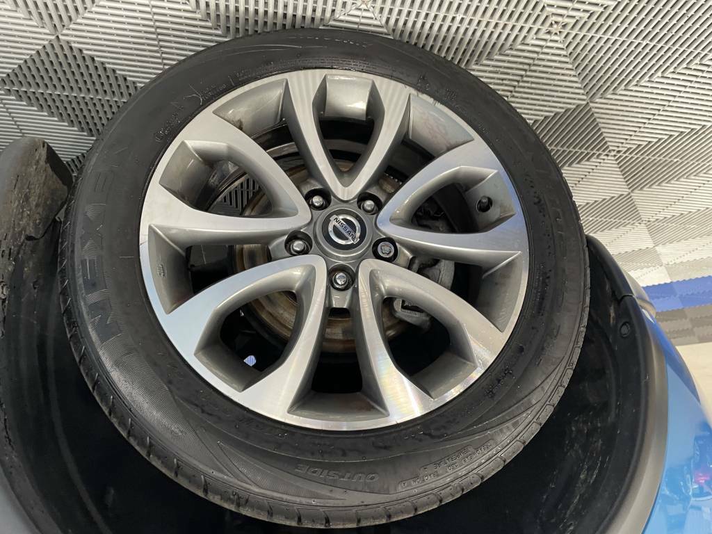 Nissan Juke Hatchback 1.6 112 Tekna Blue #5