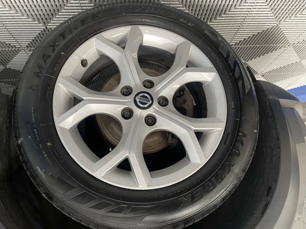 Nissan Juke Hatchback 1.0 Dig-t N-connecta Grey #5