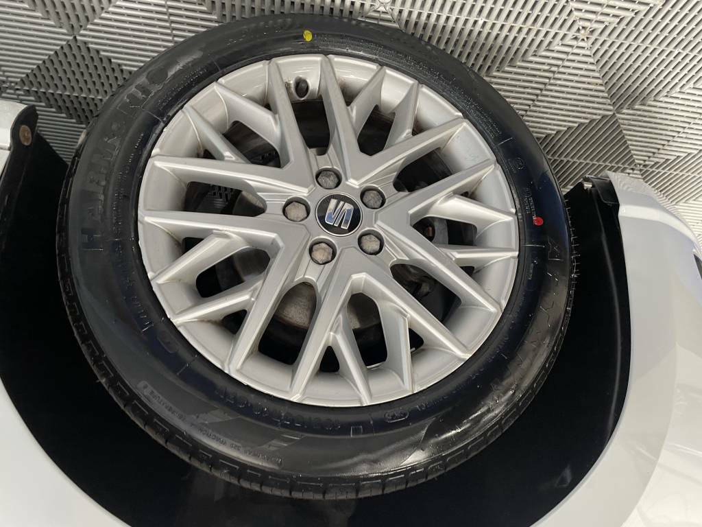 Seat Ibiza Hatchback 1.0 Tsi 95 Se Technology Ez  White #5