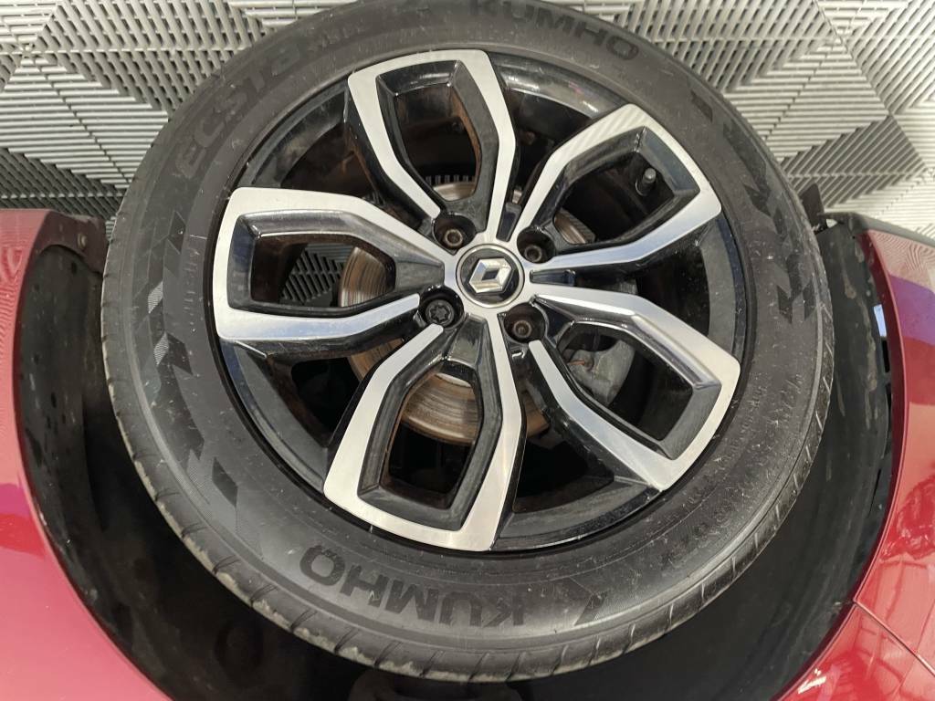 Renault Clio Hatchback 0.9 Tce 75 Play Red #5