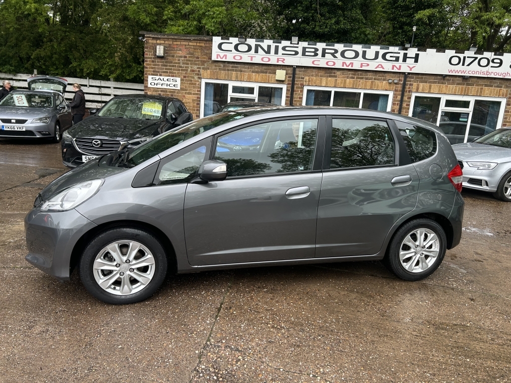 Honda Jazz Hatchback 1.3 I-vtec Es Grey #4