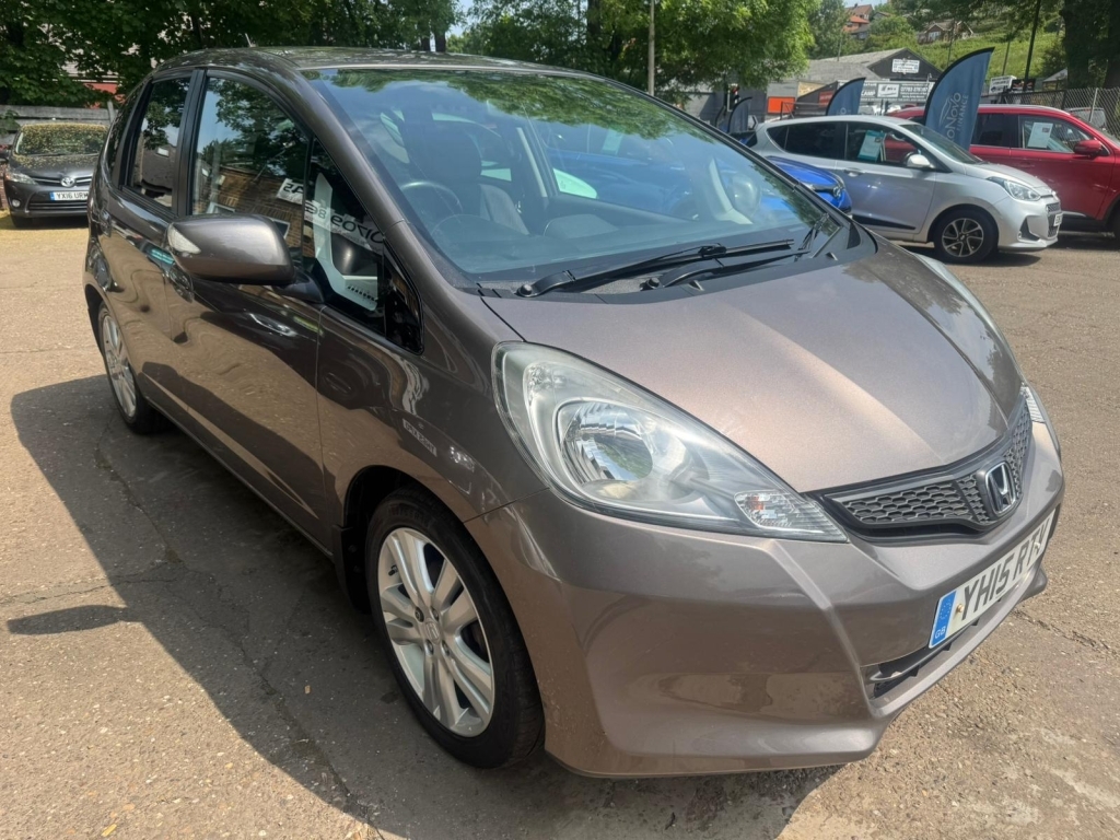 Honda Jazz 1.3 I-vtec Es Plus YH15RTV Brown #3