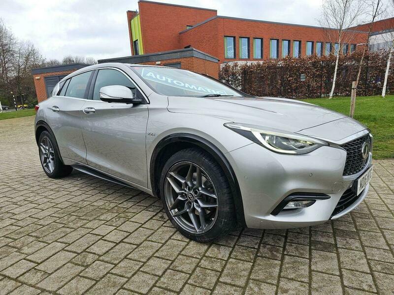 Infiniti Q30 2.2D Premium Dct Euro MD16NTC Silver #5