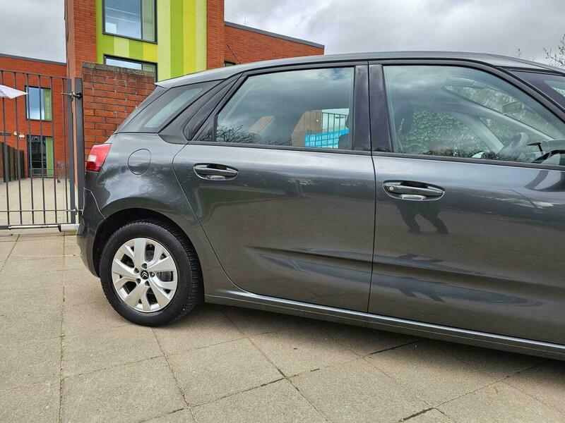 Citroen C4 Picasso 1.6 E-hdi Airdream Vtr  #4