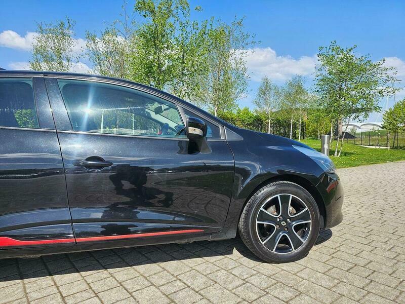 Renault Clio 1.2 16V Dynamique Medianav SK63AGU Black #4