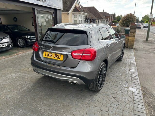 Mercedes-Benz GLA Class 2.0 Gla250 Sport Premium Suv 7G-dct 4 Grey #4
