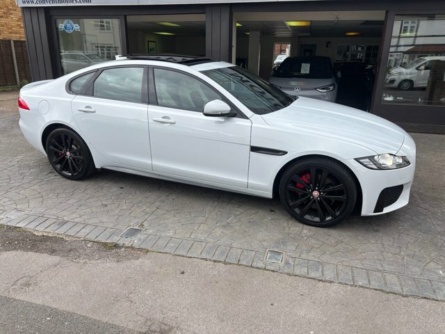 Jaguar XF 3.0D V6 S Saloon Euro 6 S S 300 White #2