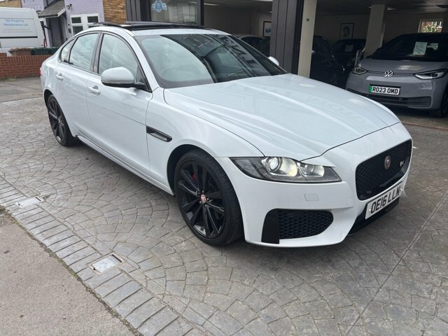 Jaguar XF 3.0D V6 S Saloon Euro 6 S S 300 White