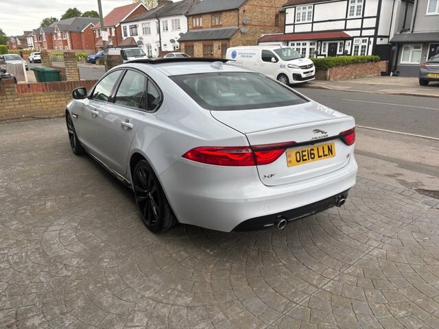 Jaguar XF 3.0D V6 S Saloon Euro 6 S S 300 White #6