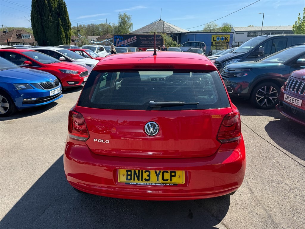 Volkswagen Polo Match Red #5