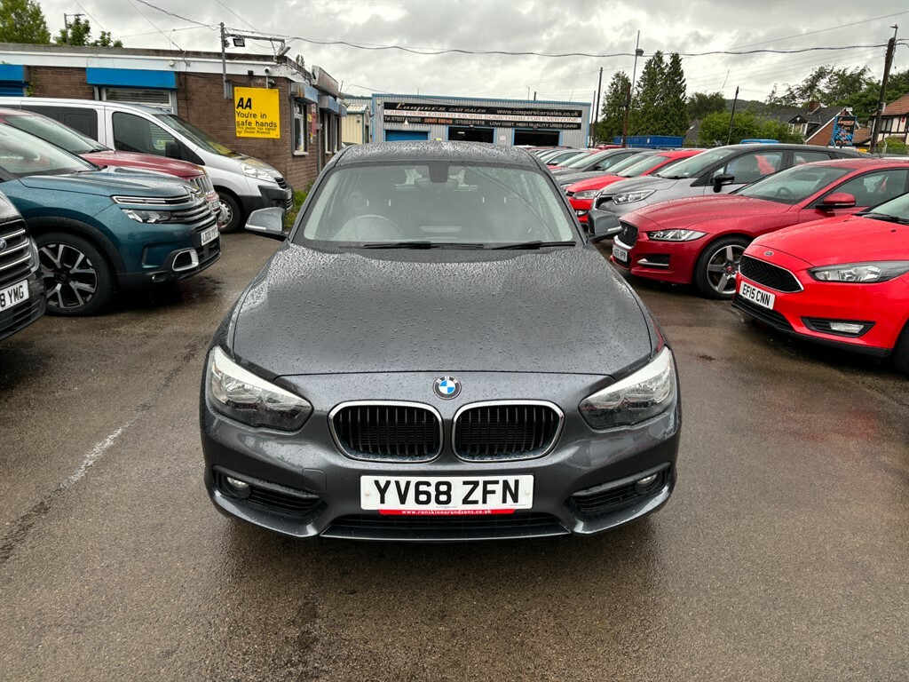 BMW 1 Series Se YV68ZFN Grey #2