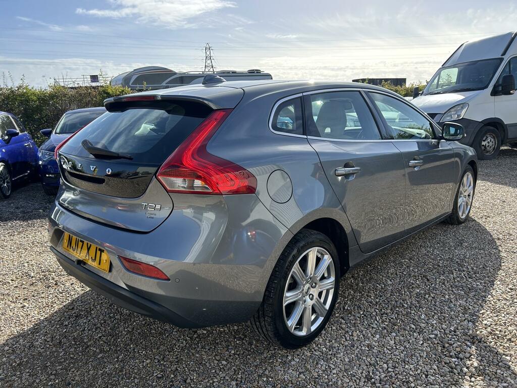 Volvo V40 2.0 T2 Inscription Hatchback Eur NJ17XJT Grey #6