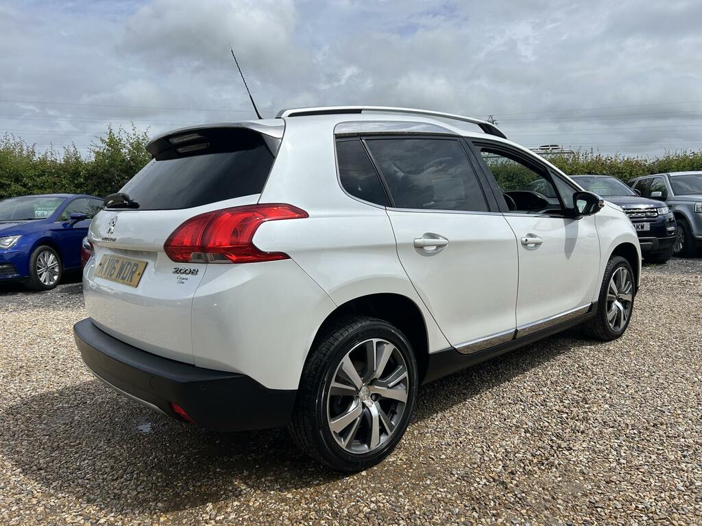 Peugeot 2008 1.6 Bluehdi Feline Suv Euro 6 S KV16WDR White #5