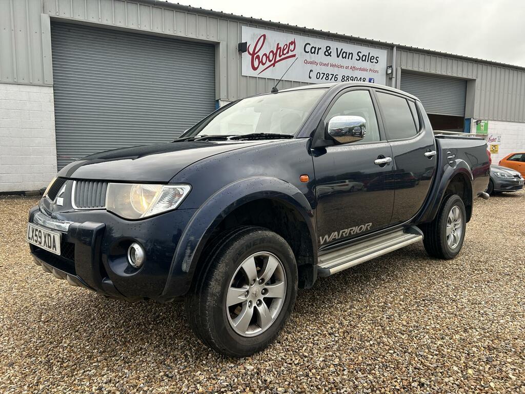 Mitsubishi L200 Double Cab Di-d Warrior II 4Wd 134Bhp Black #2