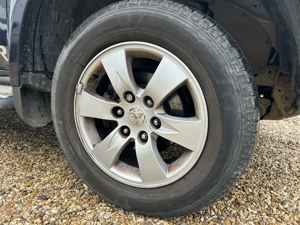 Mitsubishi L200 Double Cab Di-d Warrior II 4Wd 134Bhp Black #11