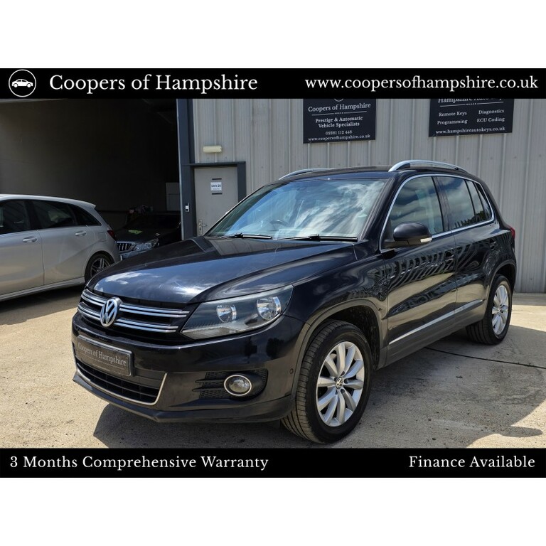 Volkswagen Tiguan Diesel  Blue #4