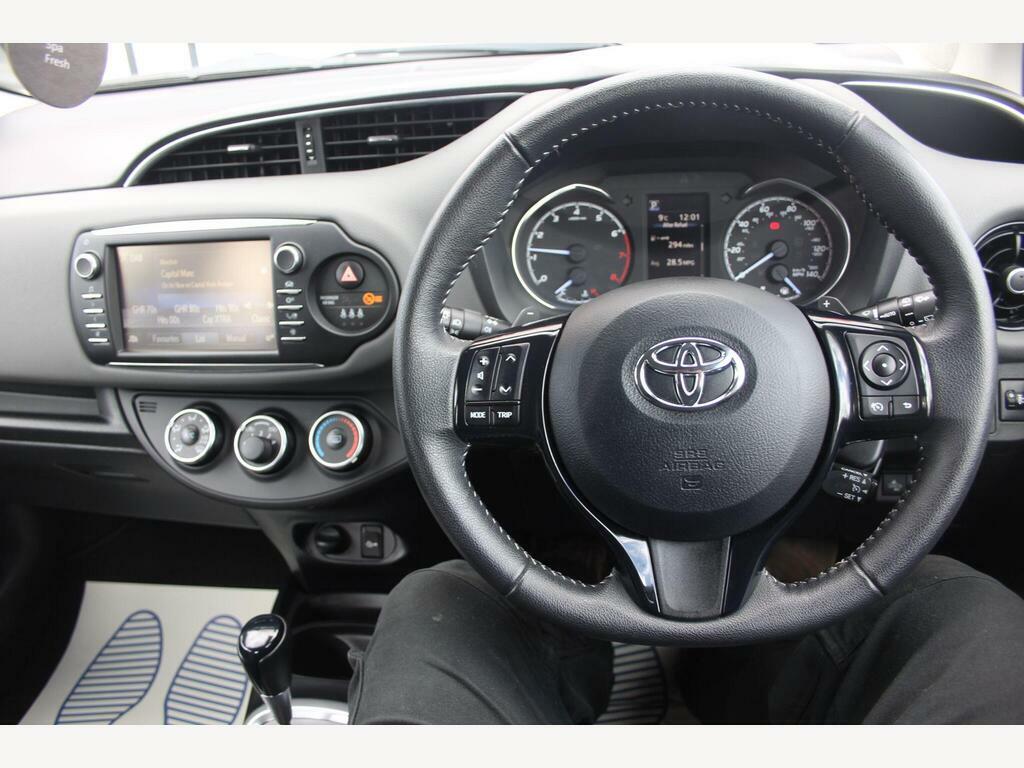 Toyota Yaris 1.5 Vvt-i Icon Cvt Euro 6 White #5