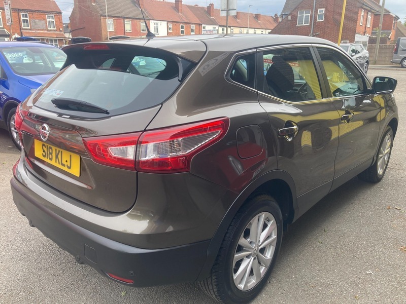 Nissan Qashqai 1.5 Dci Acenta Suv Brown #4