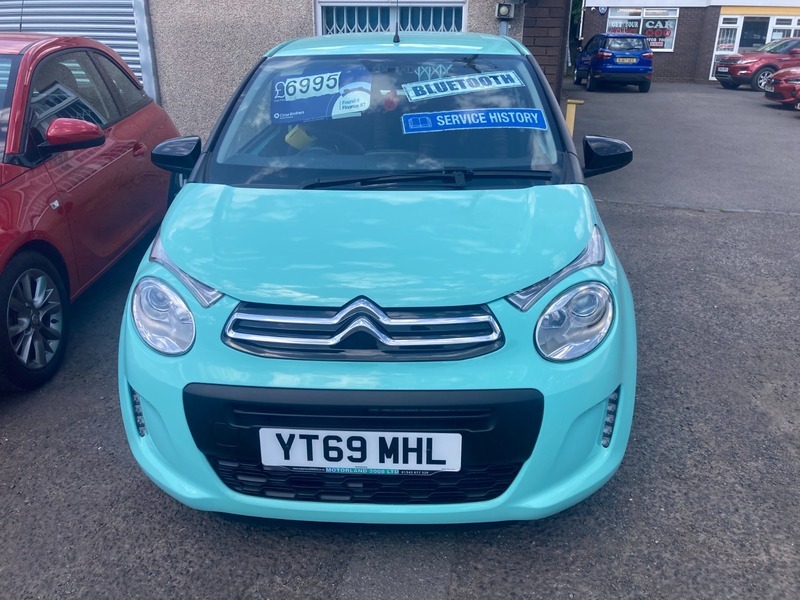 Citroen C1 1.0 Vti Feel Hatchback YT69MHL Green #2