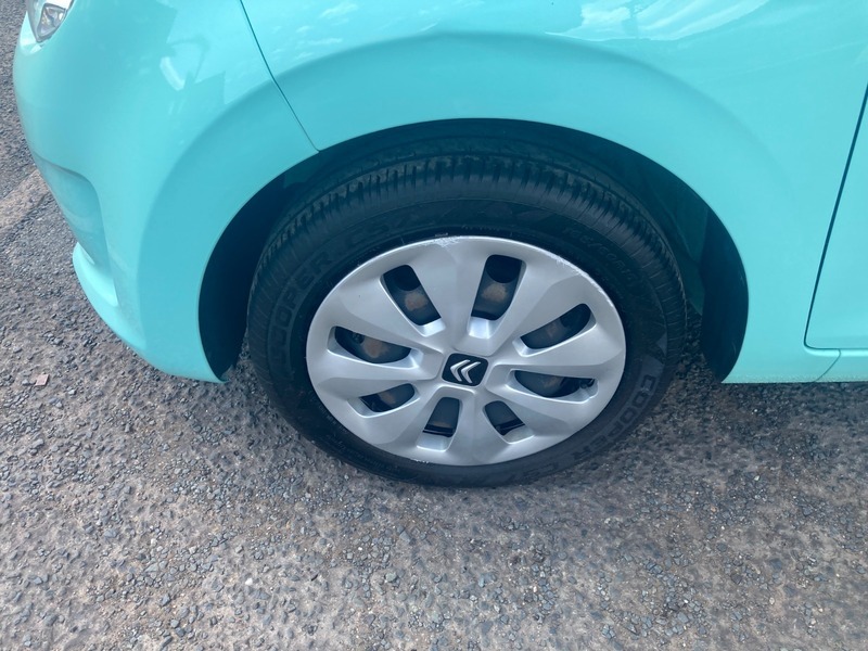 Citroen C1 1.0 Vti Feel Hatchback YT69MHL Green #5
