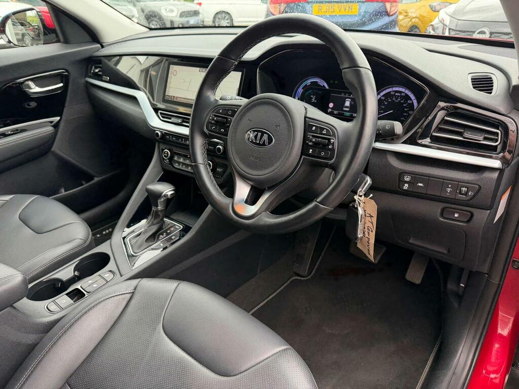 Kia Niro Suv 1.6 Gdi 3 Dct Euro 6 Ss 201969 Red #3