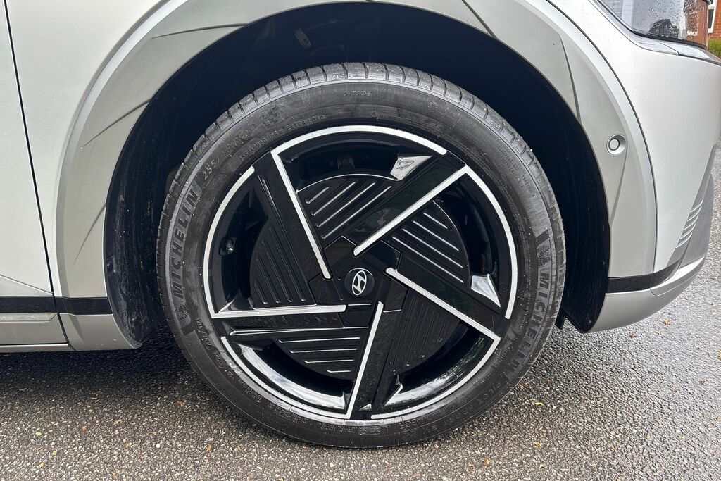 Hyundai Ioniq 5 Ultimate Gold #5